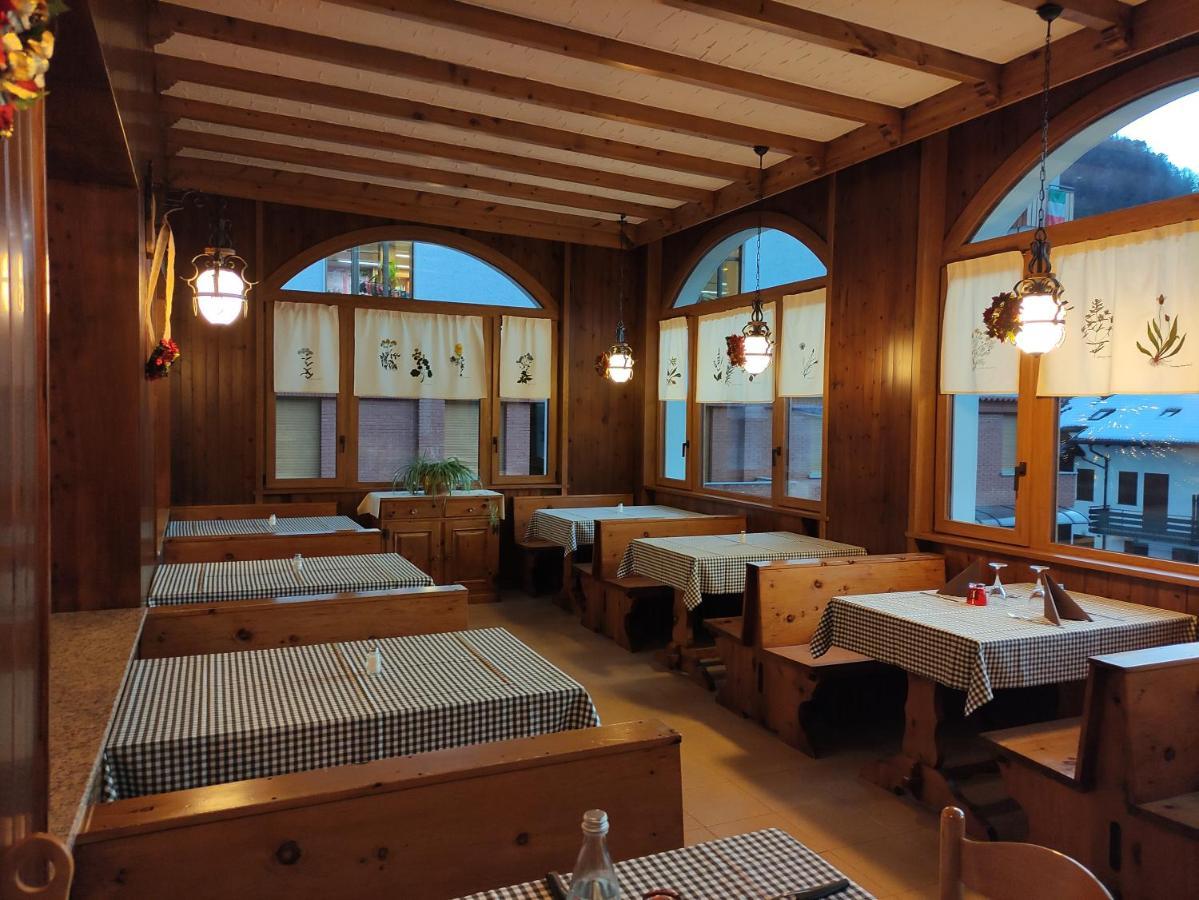 Hotel Milano Piazzatorre Buitenkant foto