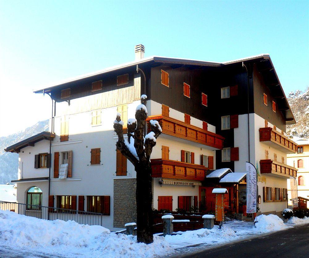 Hotel Milano Piazzatorre Buitenkant foto